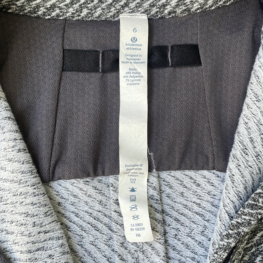 Lululemon Women’s Half Zip Pullover Sz 6 - Picture 4 of 8